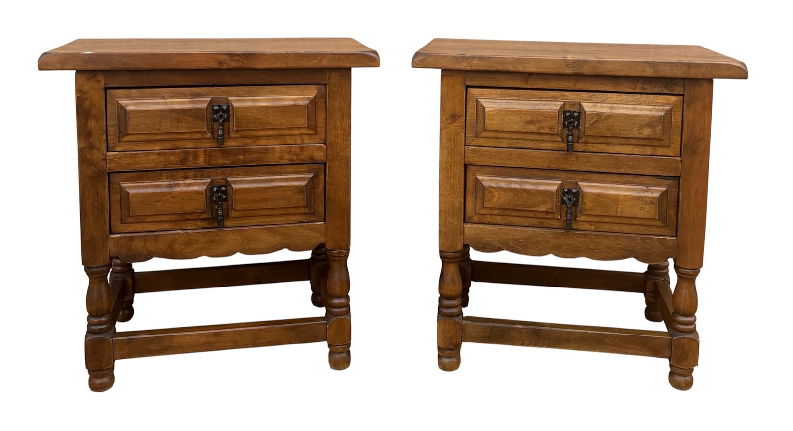 Mesitas de noche españolas con cajones y herrajes de hierro, años 50, juego de 2