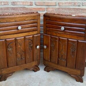 Par de mesitas de noche francesas con tapa de mármol Art Deco o gabinetes de noche, nogal, C1930