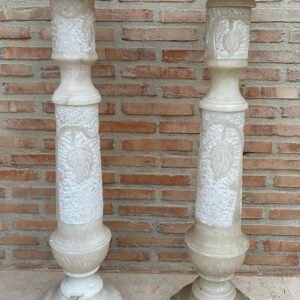 Mesas de pedestal de mármol de Carrara tallada del Imperio italiano, década de 1890, juego de 2