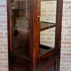 Vitrina Francesa De Mediados De Siglo En Nogal Y Vidrio, 1950