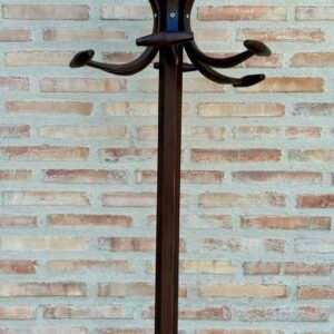 Perchero Thonet de principios del siglo XX